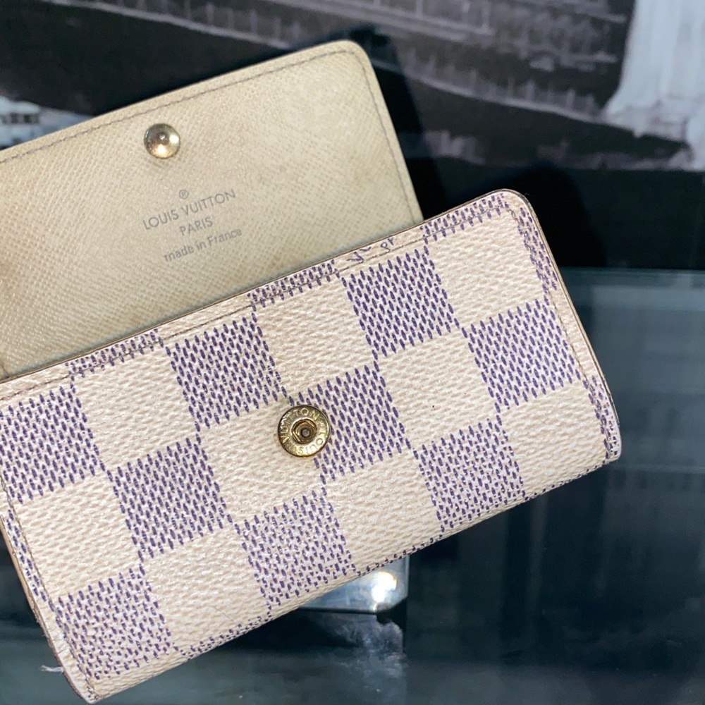 Authentic Louis Vuitton Damier Azur Key Card Holder - Picture 12 of 17
